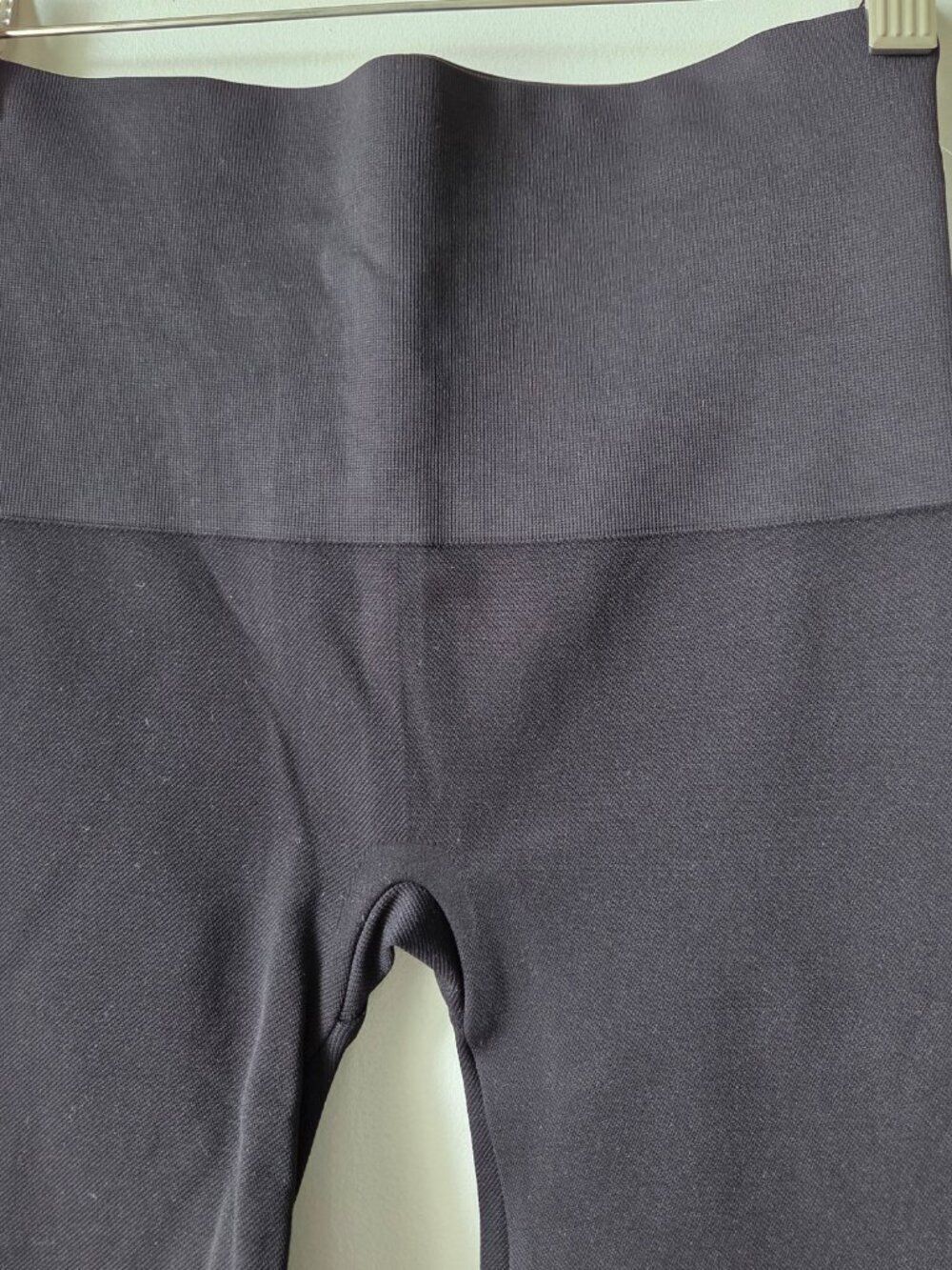 NWT SPANX ECOCARE ANKLE LEGGING VERY BLACK SIZE LARGE - Picture 5 of 13